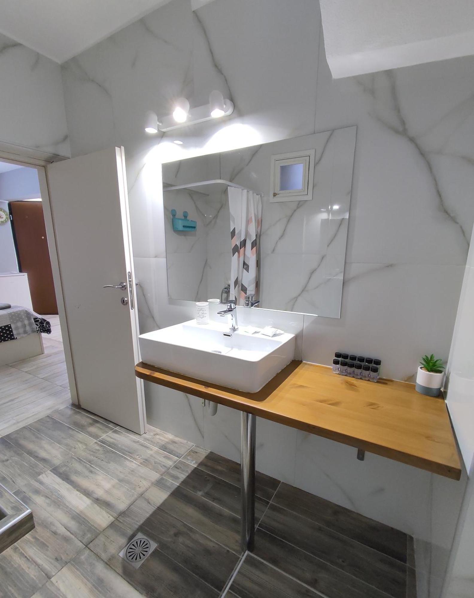 Johanna'S Home Near The Sea - Olivia Studios Agia Triada  Bagian luar foto